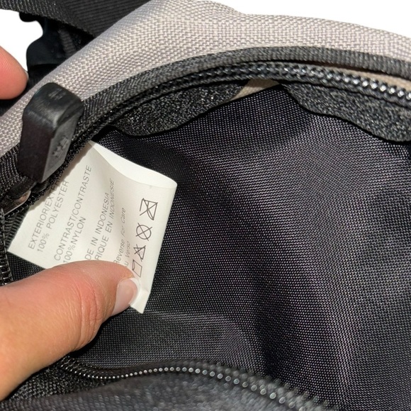 Columbia S/M Belt Bag Fanny pack Gray Yellow Black Athletic  Running Climbing - Picture 5 of 11